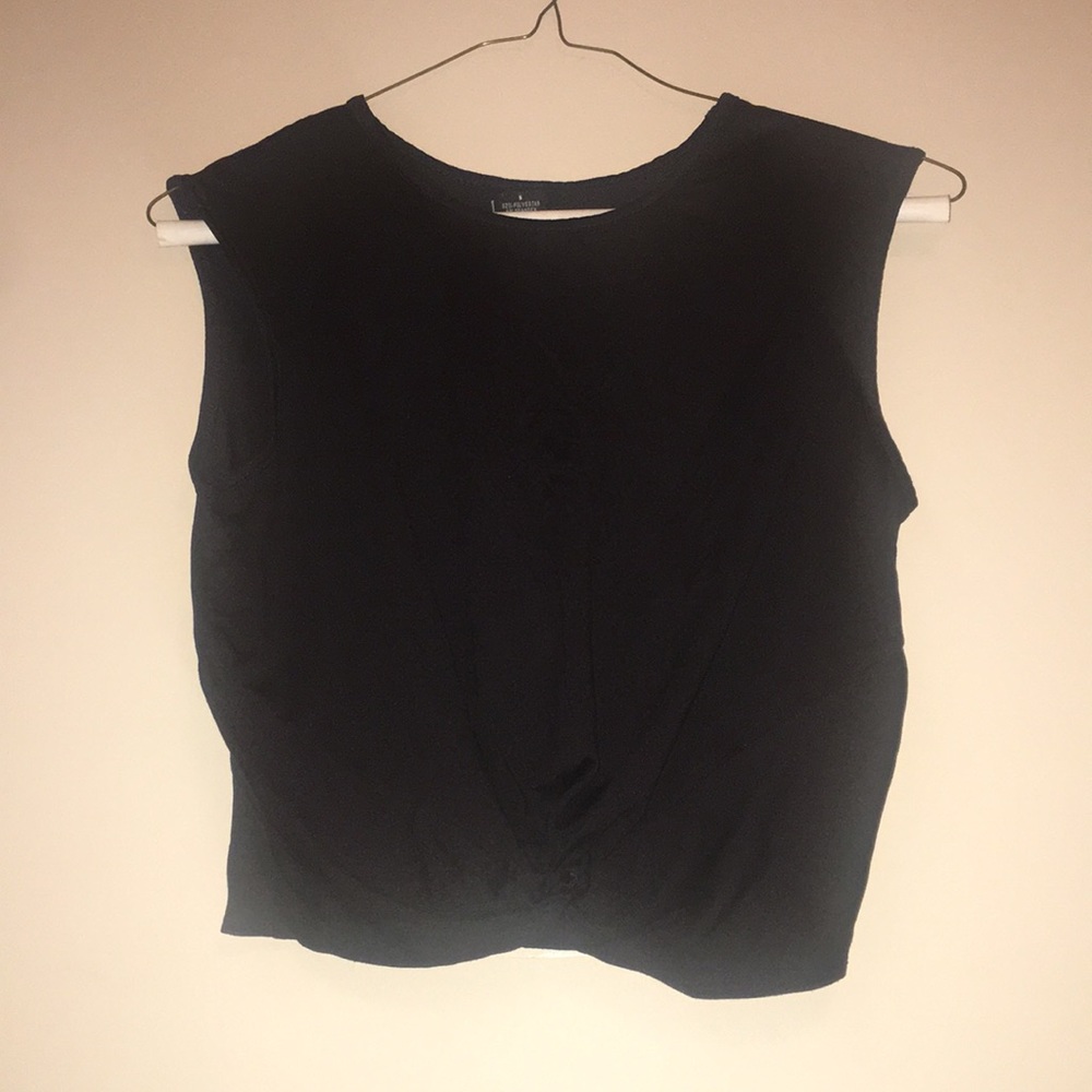 Black croptop S
